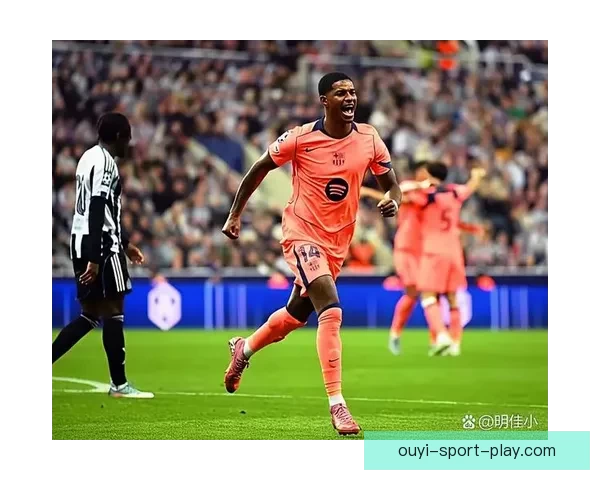 拉什福德场均2.8球突破第300球成就 打破弗里克治下巴萨防线